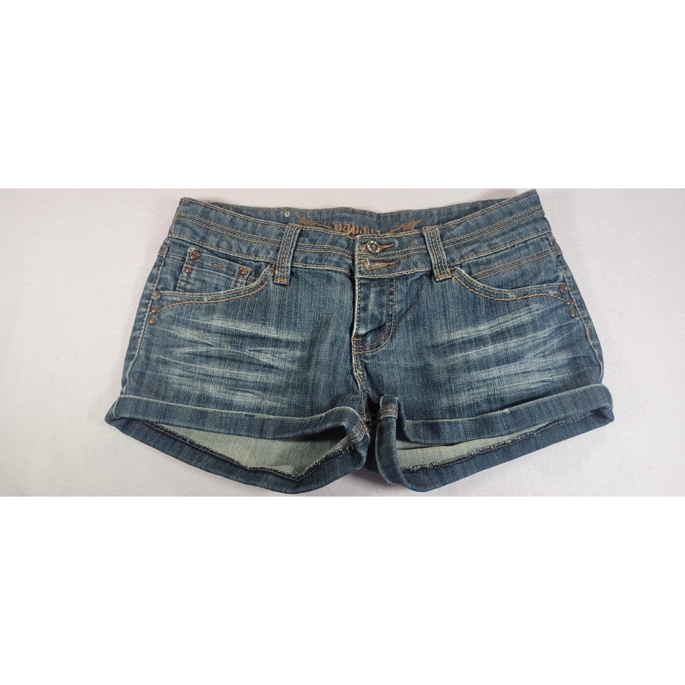 Papaya Women's Distressed Denim Shorts. Size M Pretty Buttons Comfort Summer